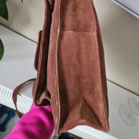 Mango Suede Messanger Bag with adjustable crossbody strap - Picture 4 of 10